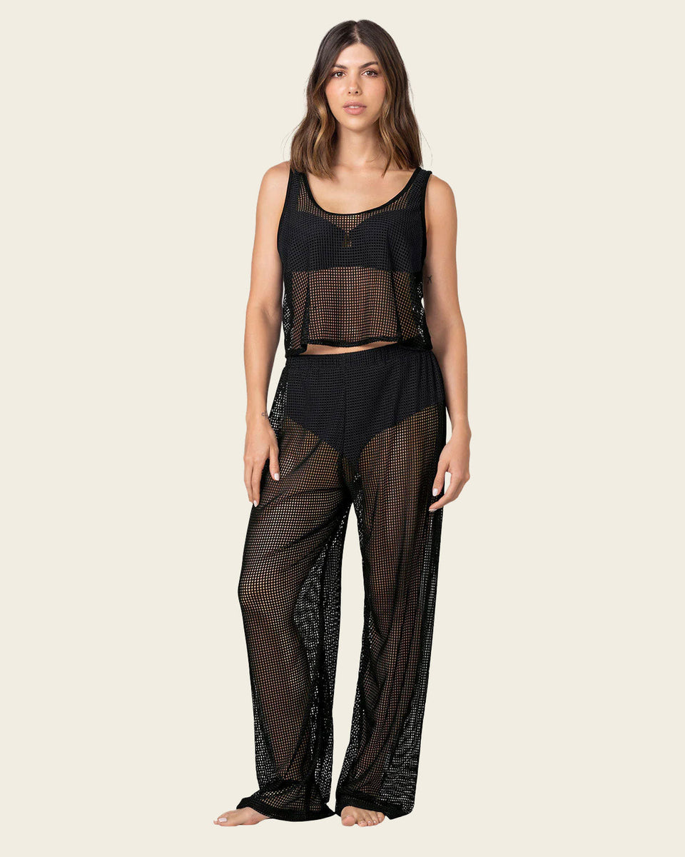 Set en malla, pantalón y camiseta