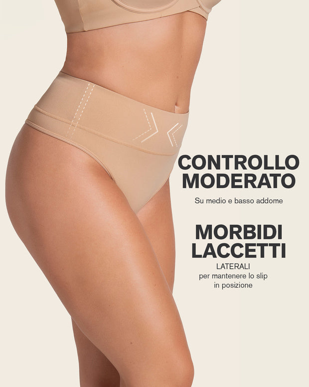 Tanga de control moderado tiro alto en SkinFuse#color_802-habano-claro