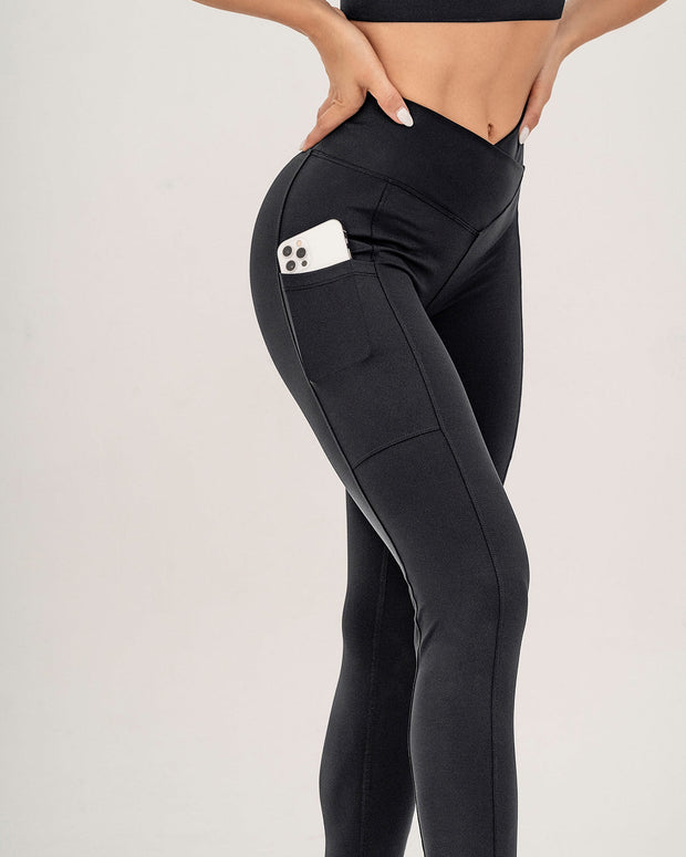 Legging deportivo con pretina cruzada Leonisa Active by Silvy Araujo#color_700-negro