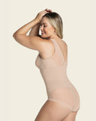Faja tipo body con bralette incorporado con control de abdomen