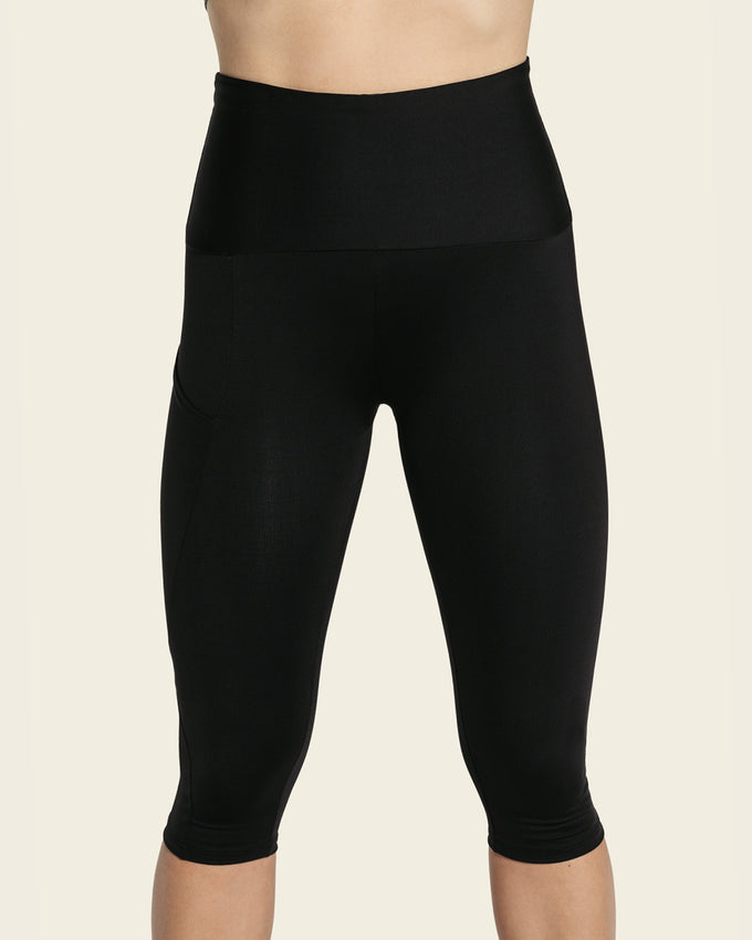 Capri de control en abdomen y muslos con bolsillo lateral y tecnología copper#color_700-negro